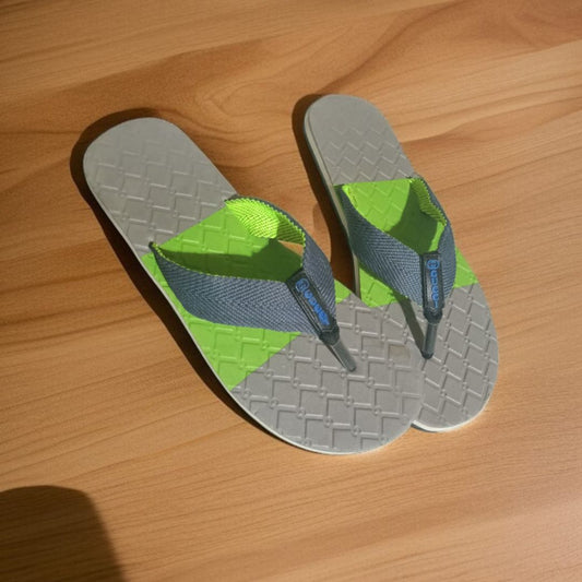 Men's Flip-Flop Slippers for Men Thick Sole Summer Shoes Comfortable for Men Water Proof with Compferable Materia