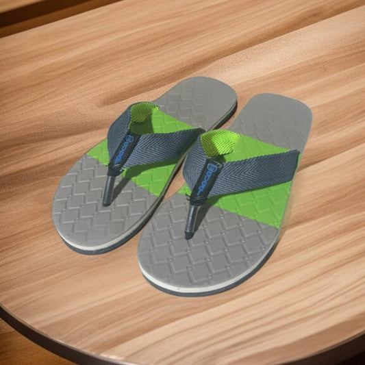 Men's Flip-Flop Slippers for Men Thick Sole Summer Shoes Comfortable for Men Water Proof with Compferable Materia